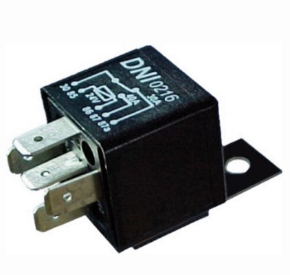 DNI0216 RELE AUXILIAR 24V 5T 30A C/SUP.