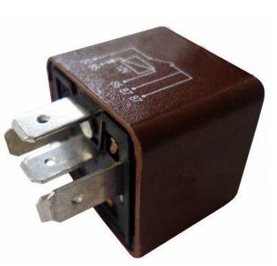 TRA142012 RELE AUXILIAR 12V 5T C/DIODO S/SUPORTE (DNI0142)