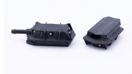 DNA7015 KIT BRUCUTU PARA-BRISA IVECO/MB  